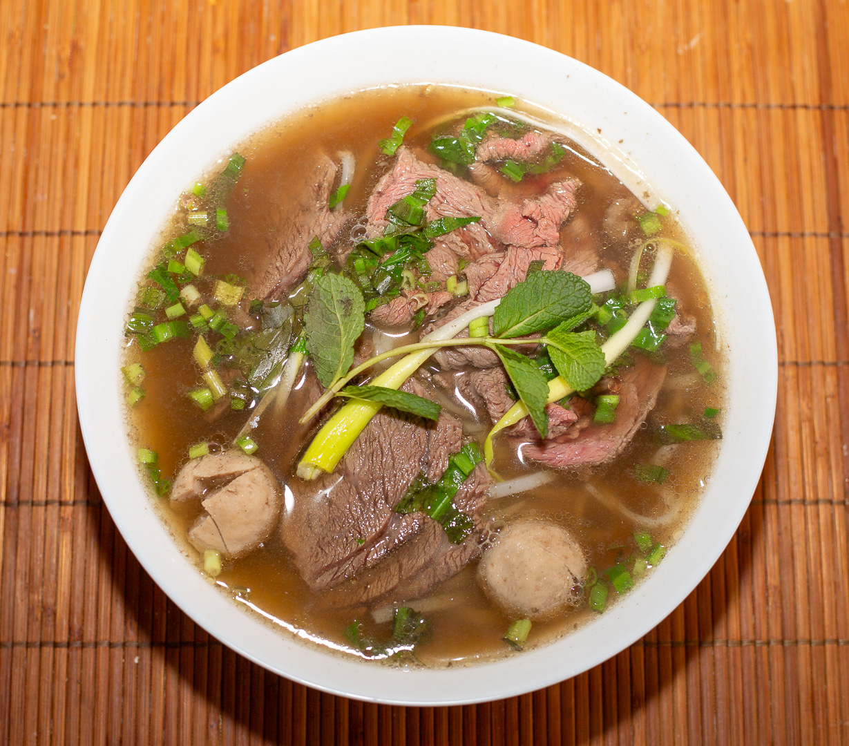 Anh & Em — Cuisine traditionnelle vietnamienne